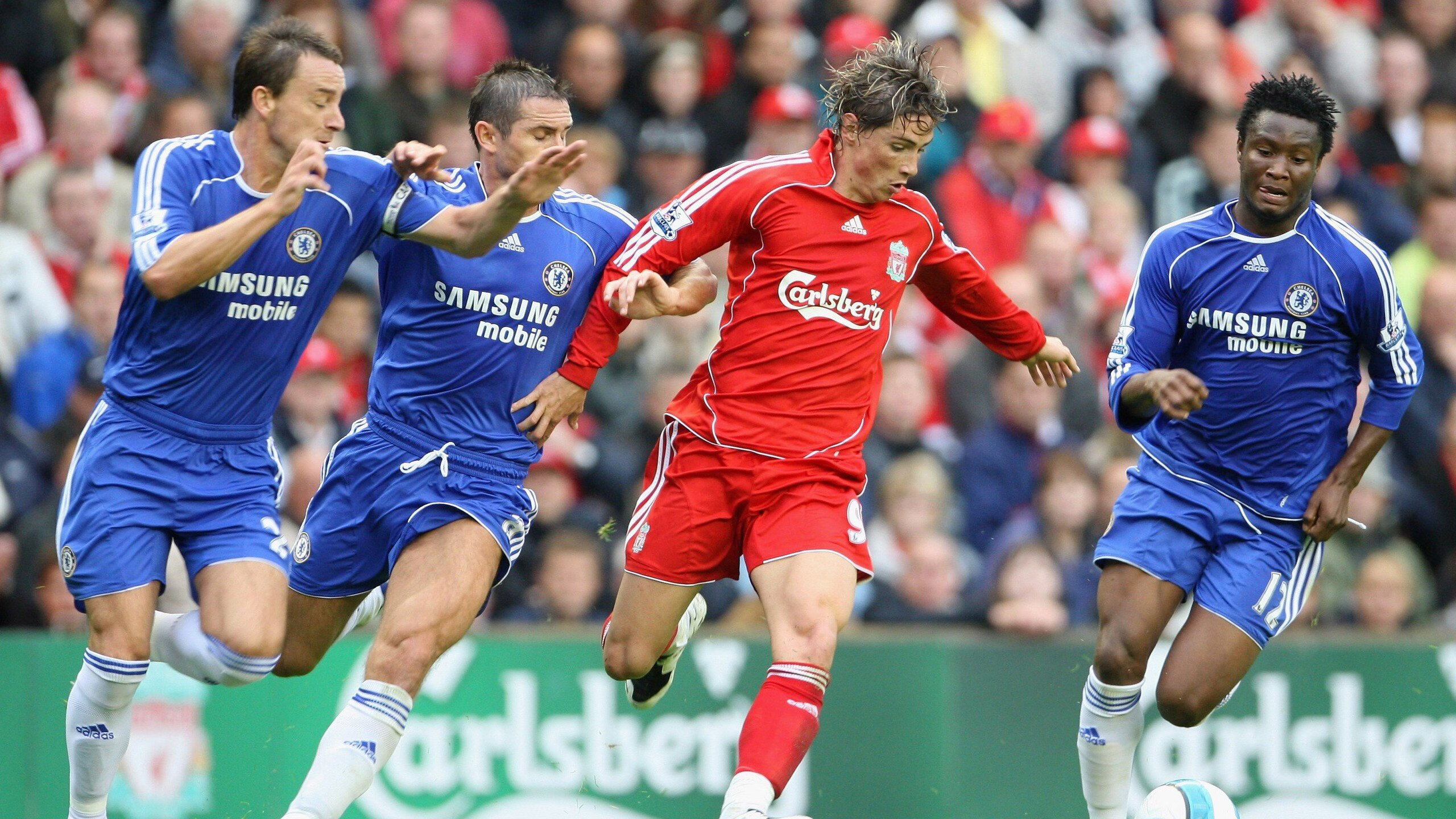 荷兰女将仰泳节奏精准衔接，世界女游泳运动员名将荷兰